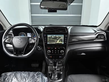 Berry New Tivoli