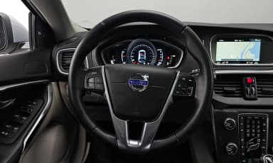 V40