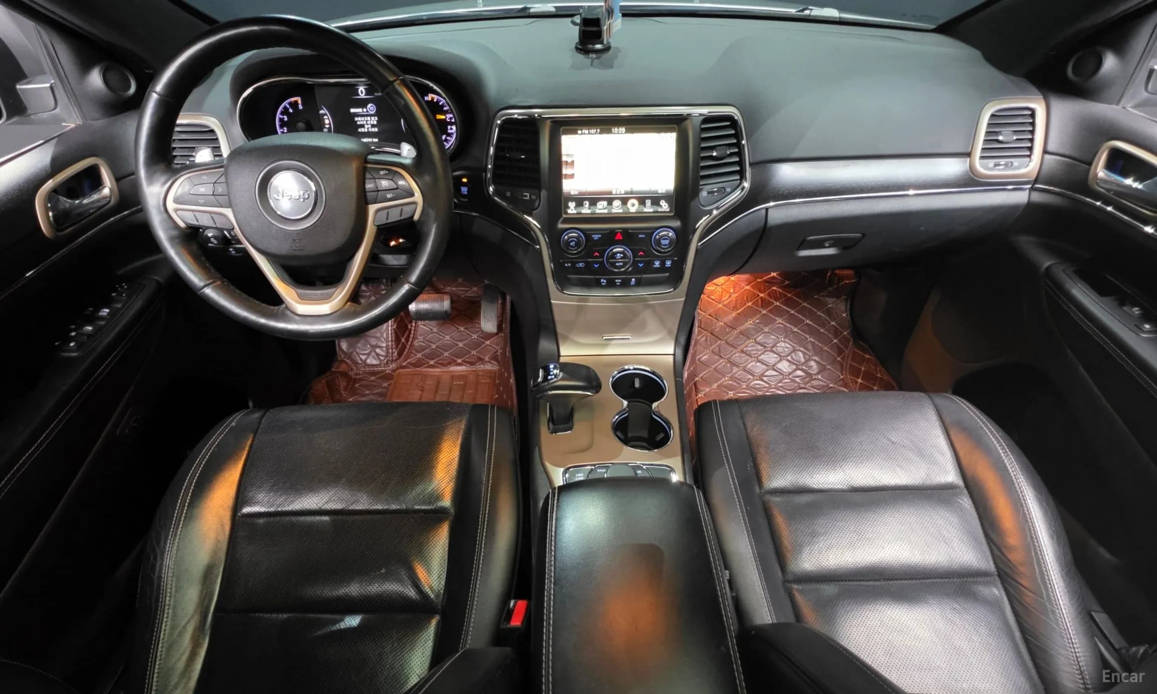 Grand Cherokee