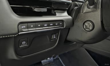 Escalade 5th Generation