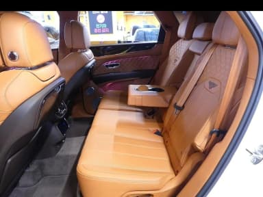 Bentayga