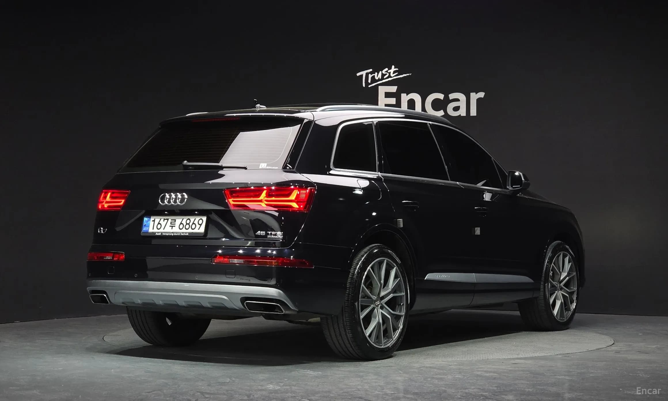 Q7 (4M)