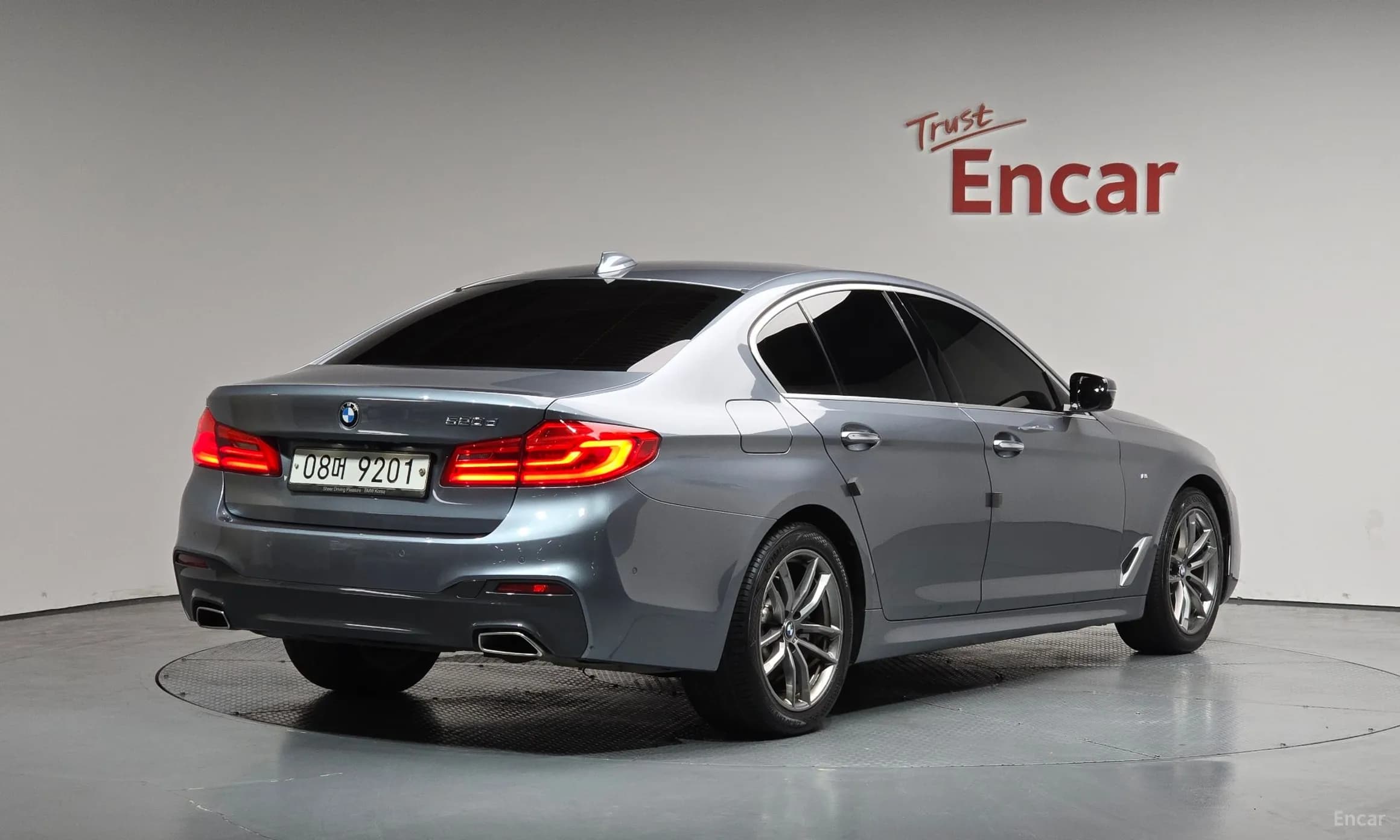 5 Series (G30)