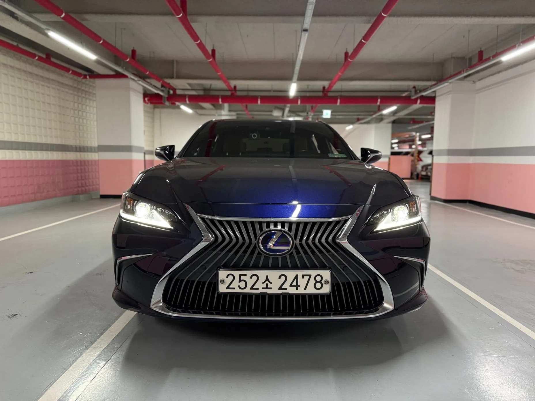 ES300h 7th Generation