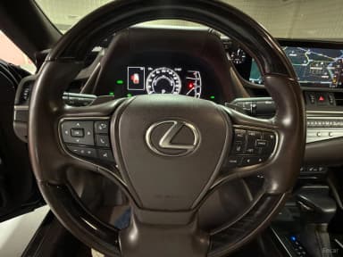 ES300h 7th Generation