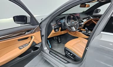 5 Series (G30)