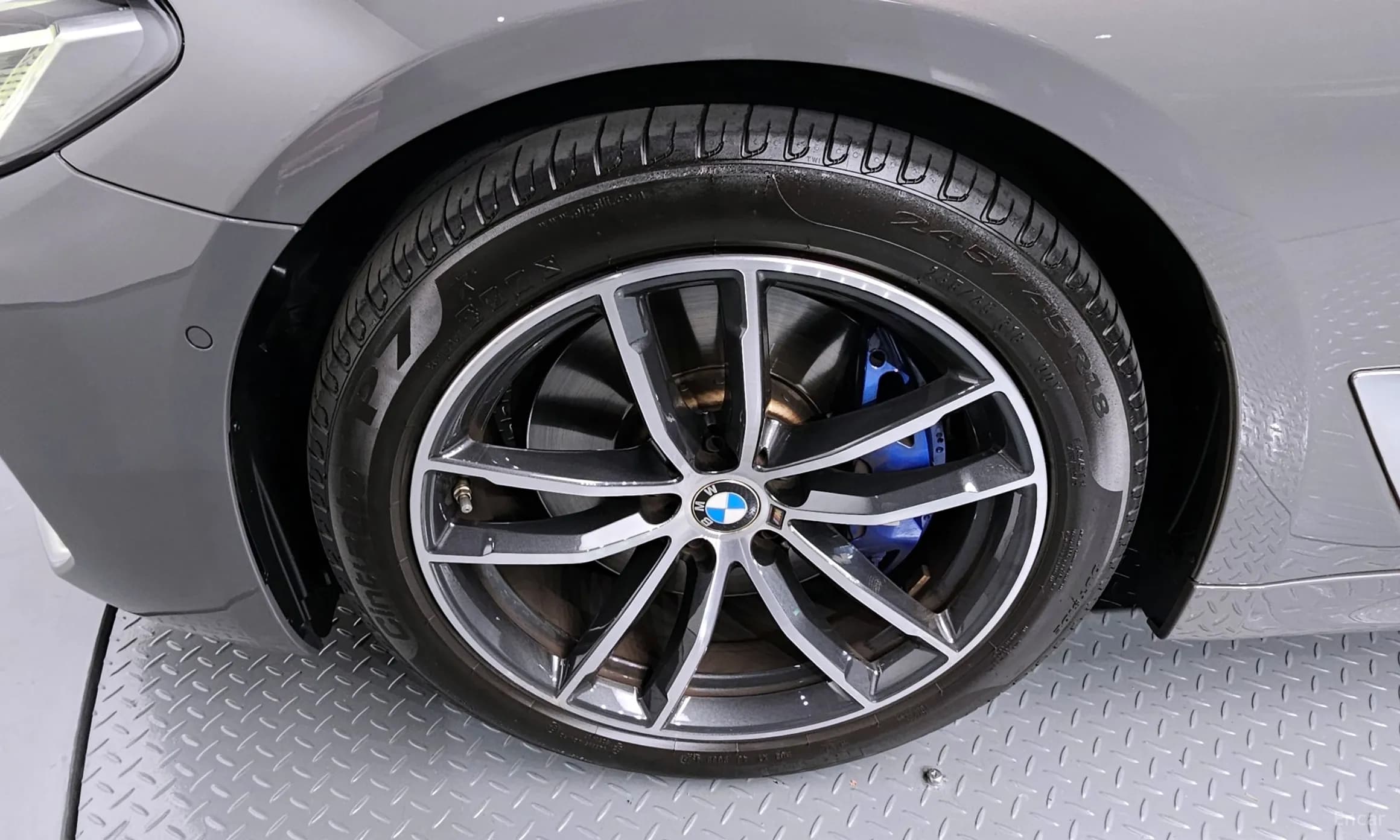 5 Series (G30)