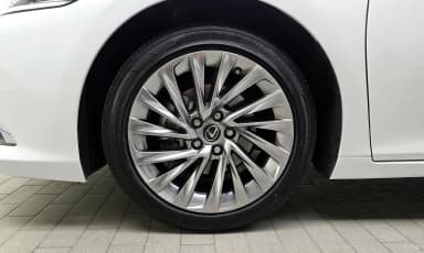 ES300h 7th Generation