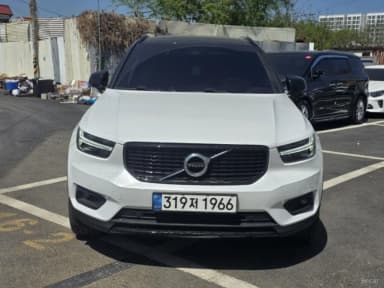 XC40