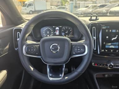 XC40