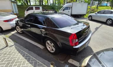 300C