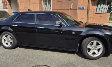 300C