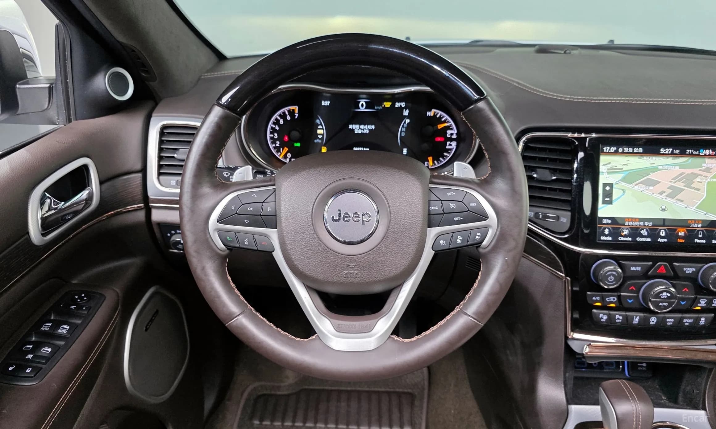Grand Cherokee