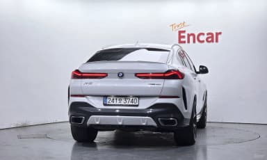 X6 (G06)
