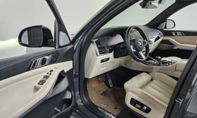 X5 (G05)