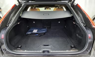 V90 Cross Country