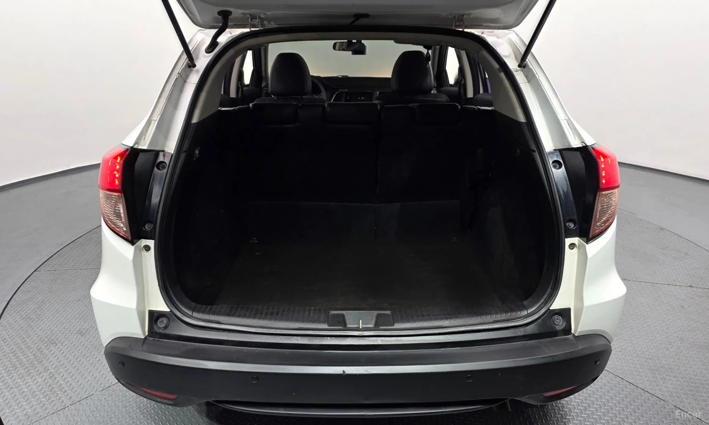 HR-V