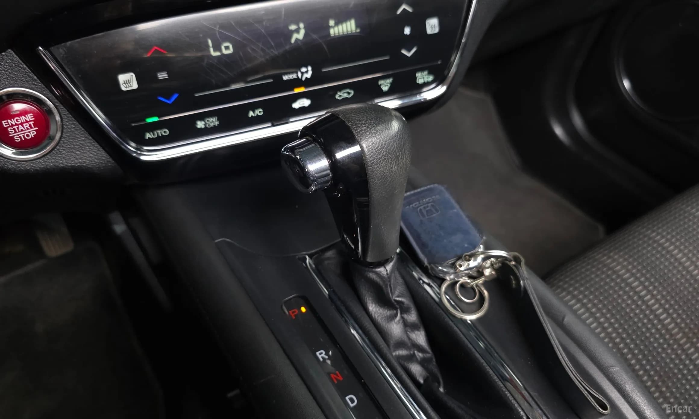 HR-V