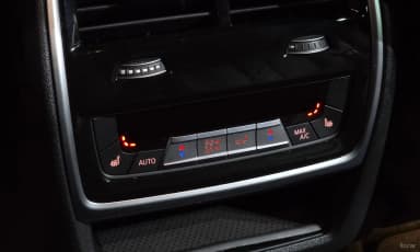 X6 (G06)