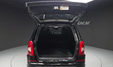Rexton W