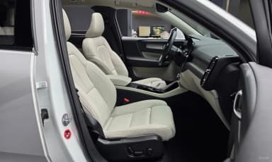 XC40