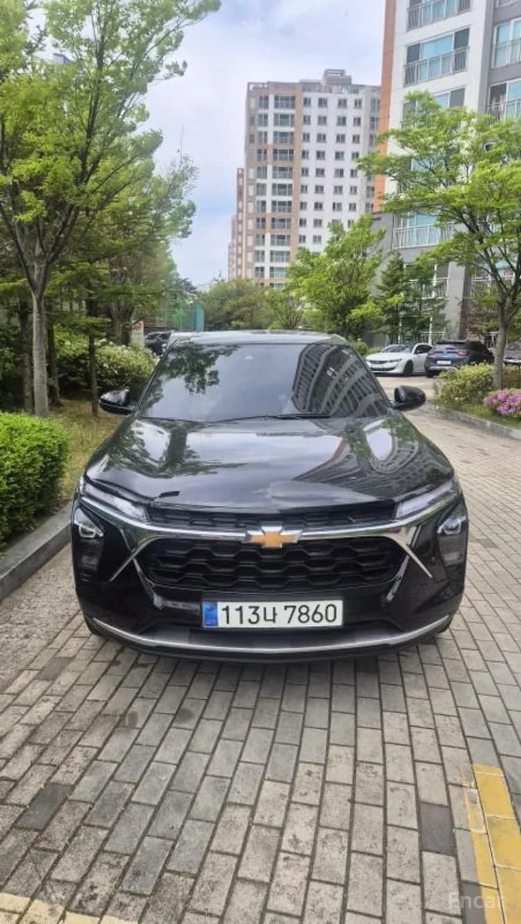 Trax Crossover