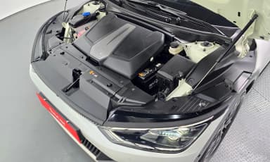 EV6