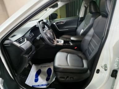 RAV4 5th Generation