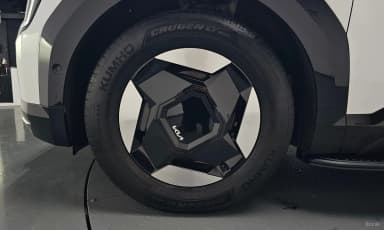 EV9