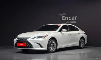 ES300h 7th Generation