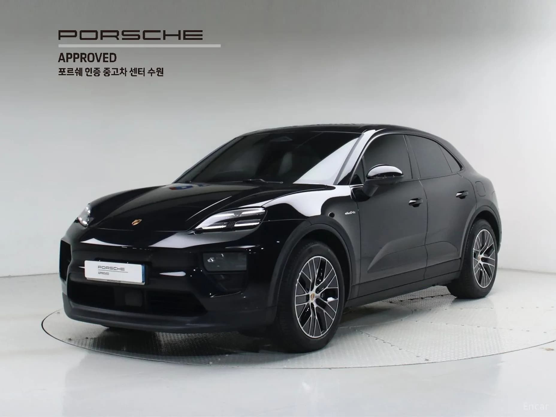 Macan EV