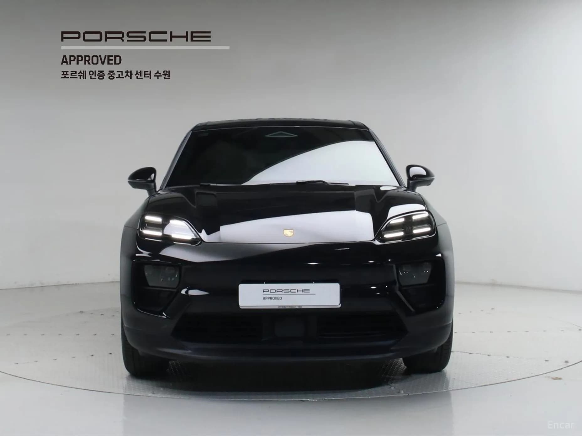 Macan EV