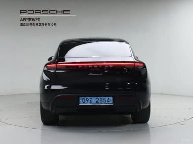 Macan EV