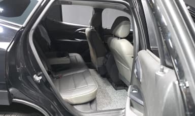Trax Crossover