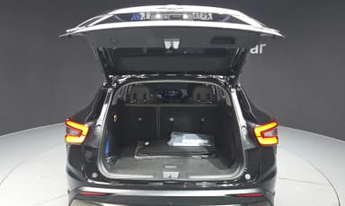 Trax Crossover