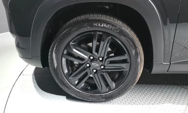 Trax Crossover