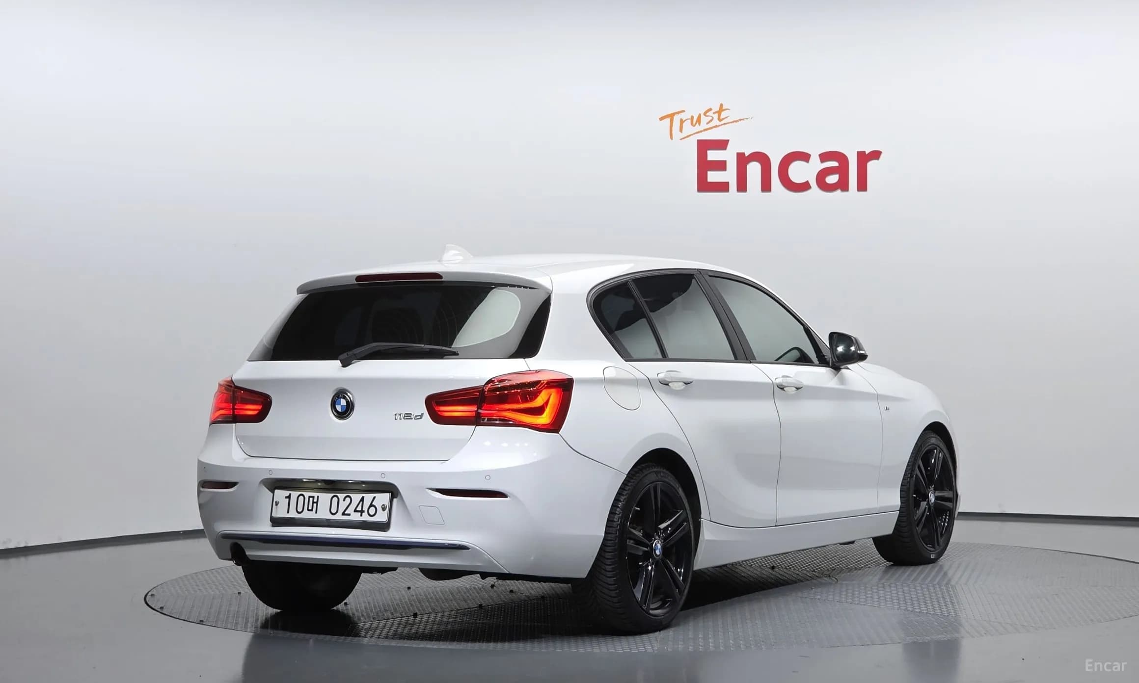 1 Series (F20)