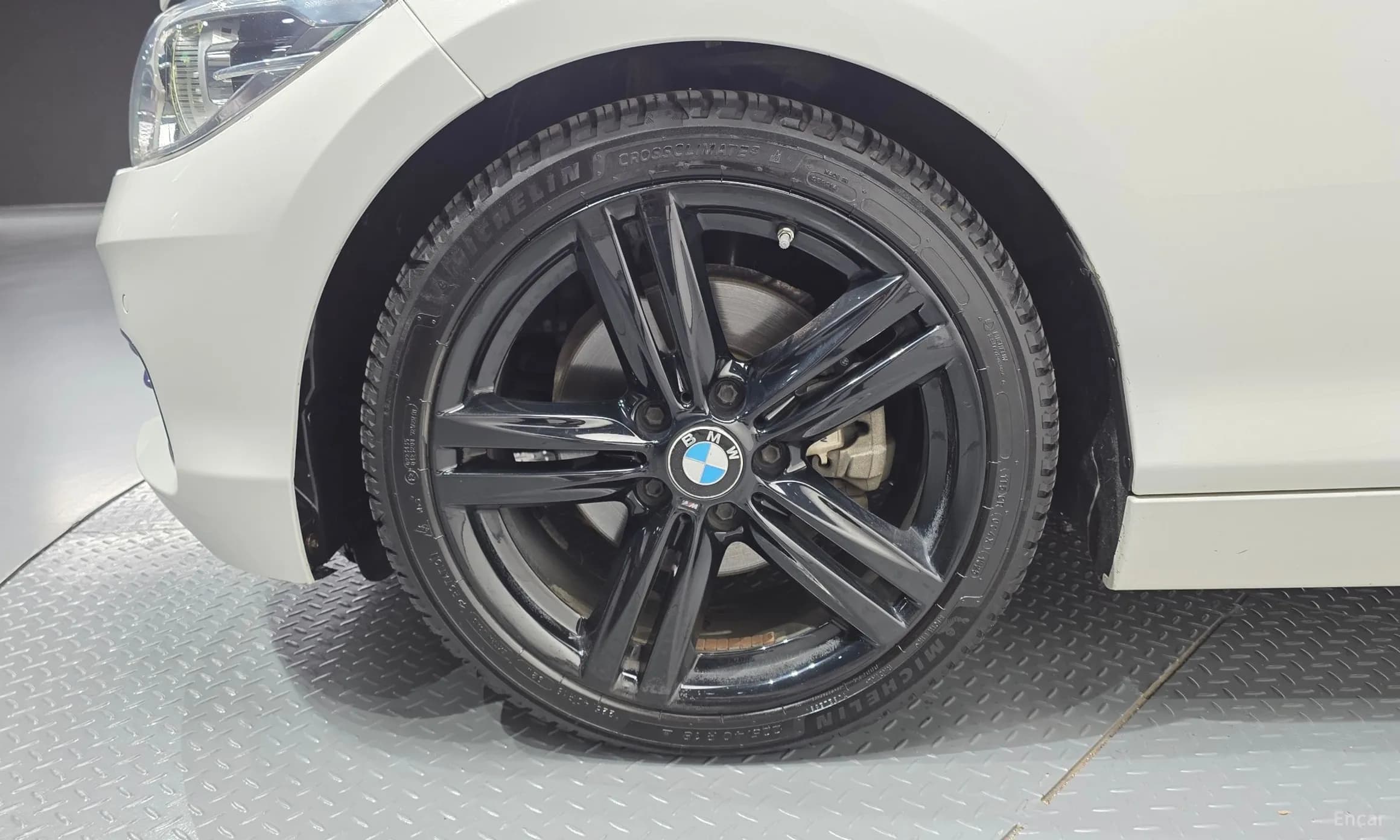 1 Series (F20)