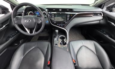 Camry (XV70)