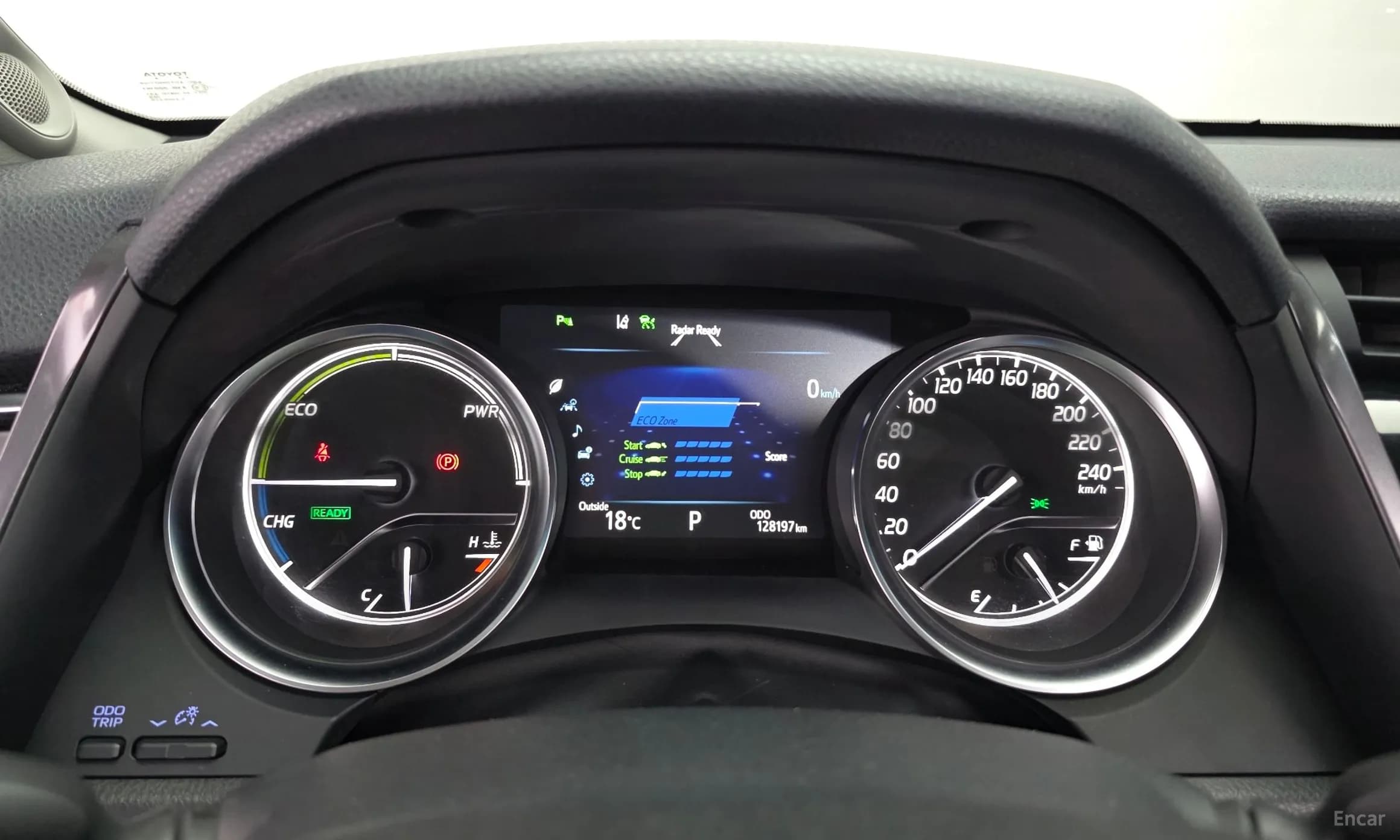 Camry (XV70)