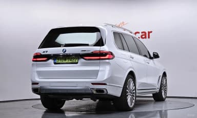 X7 (G07)