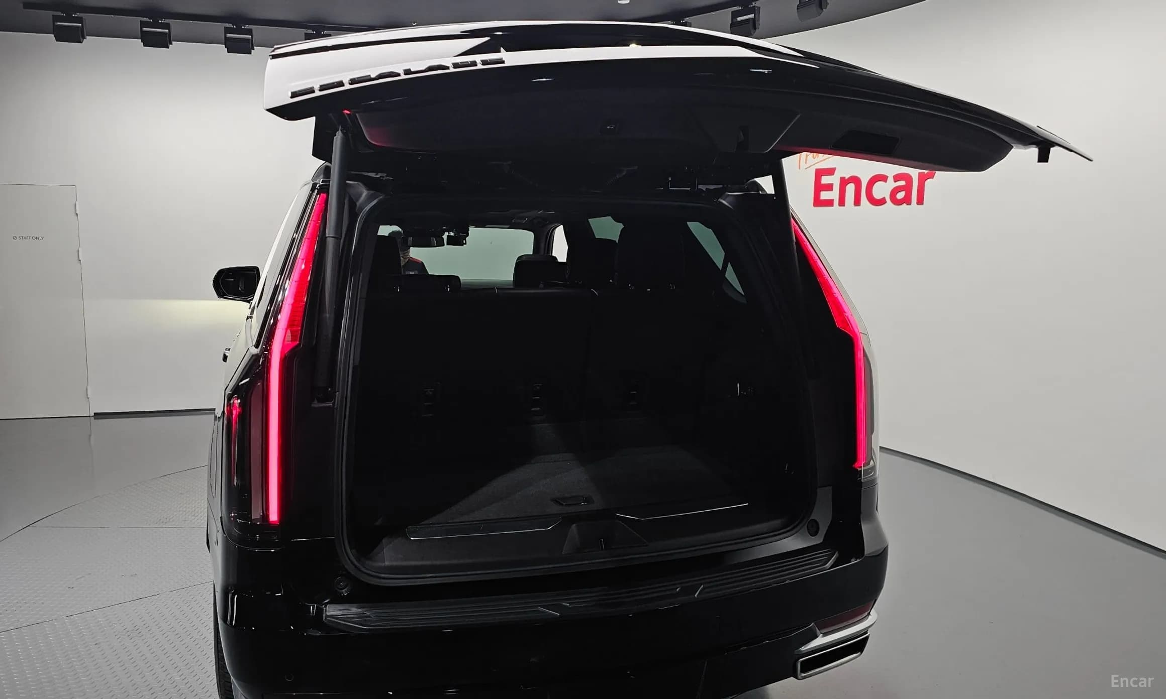 Escalade 5th Generation