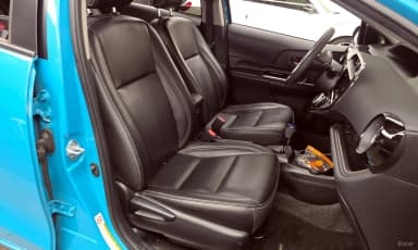 Prius C