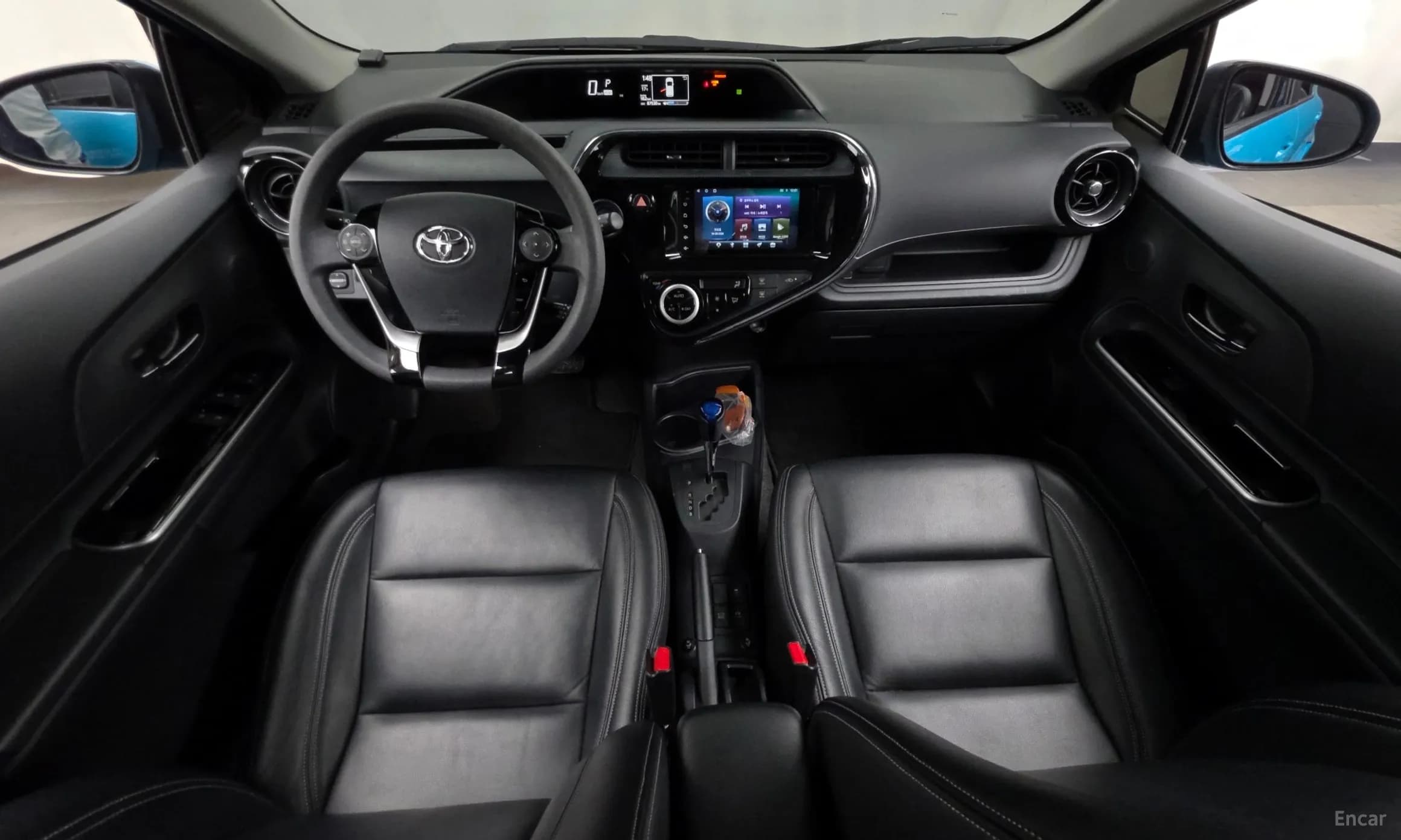 Prius C