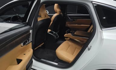 S90