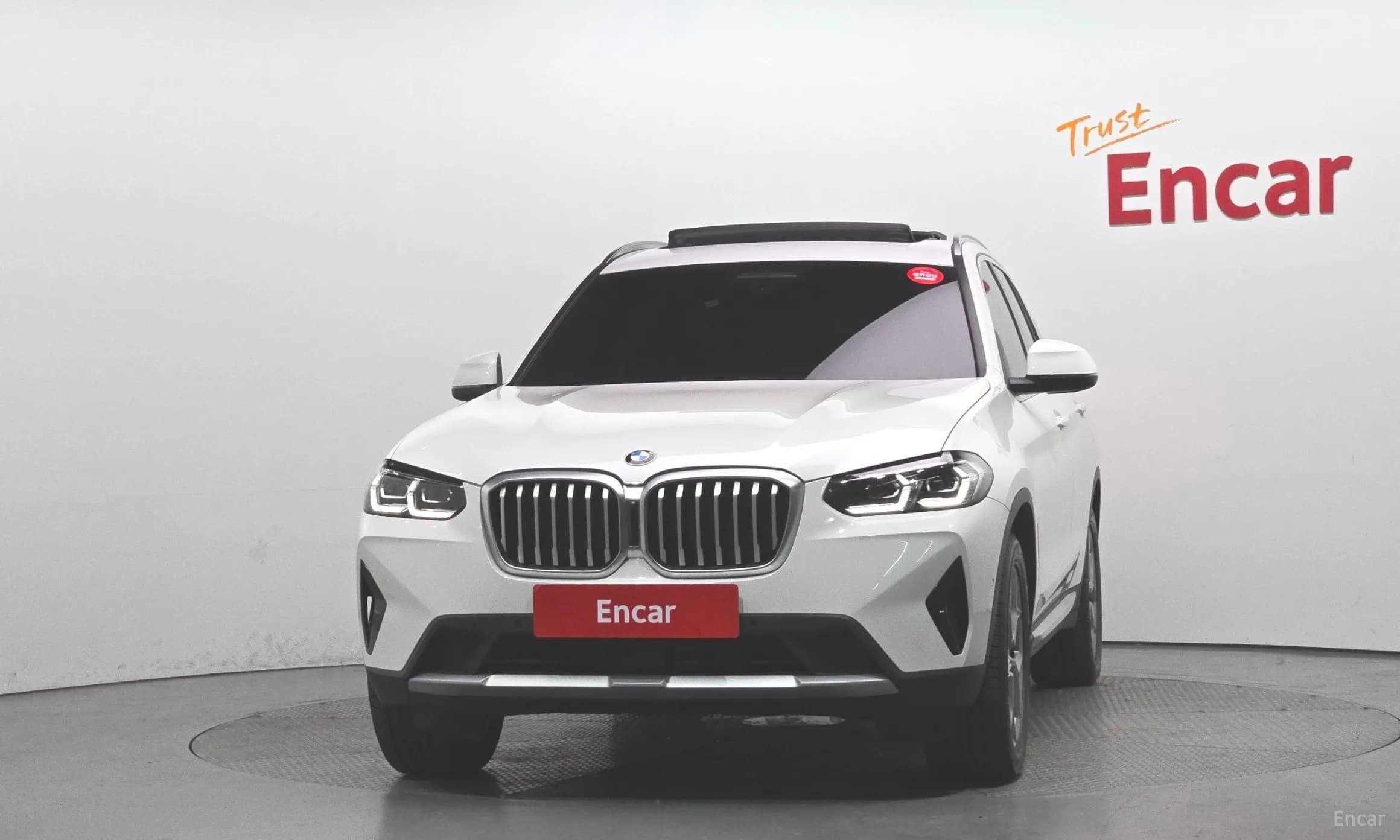X3 (G01)