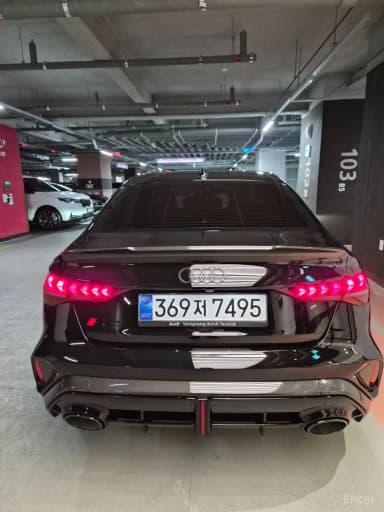 RS3 (8Y)