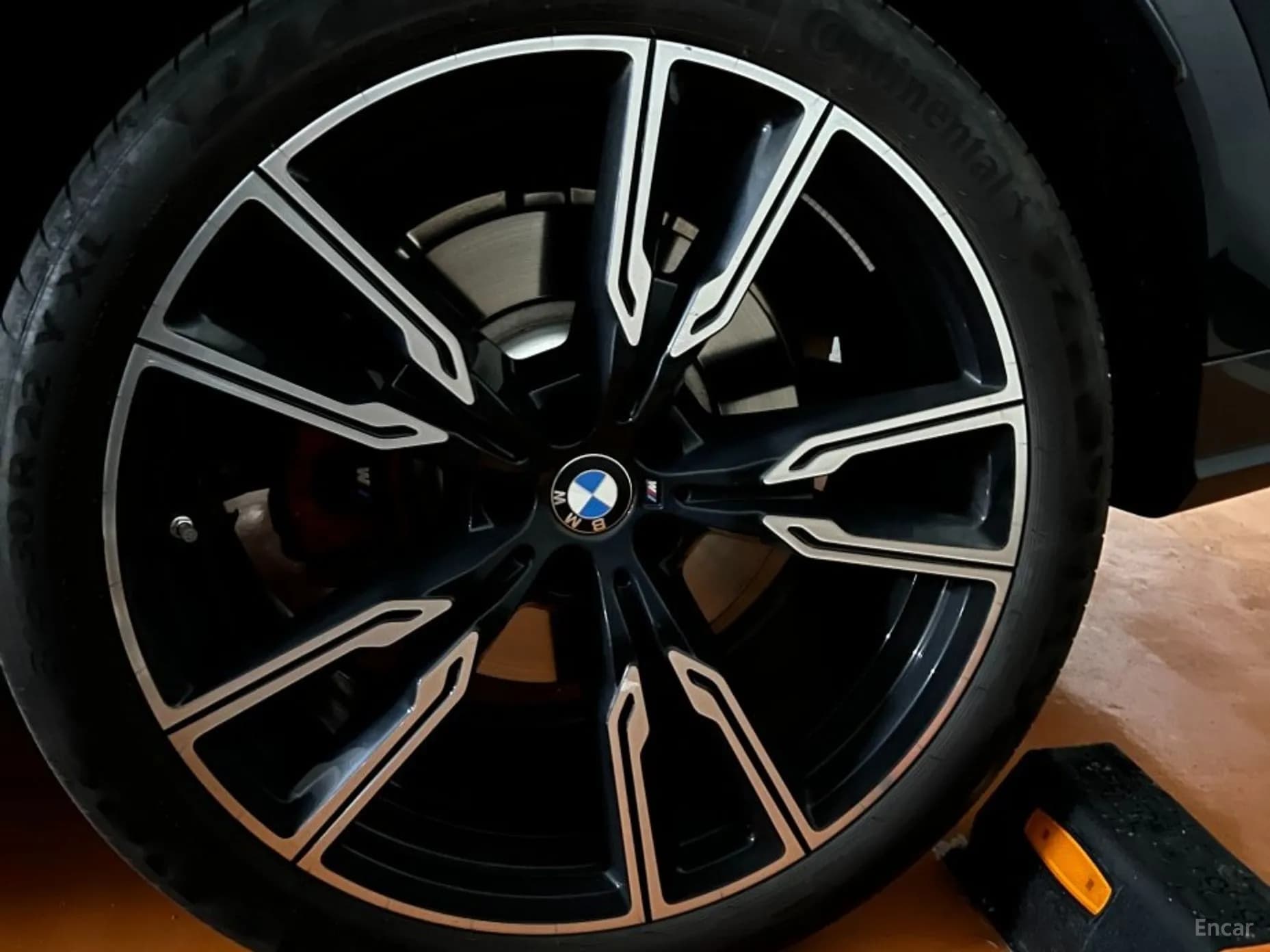 X6 (G06)