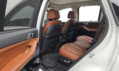 X5 (G05)