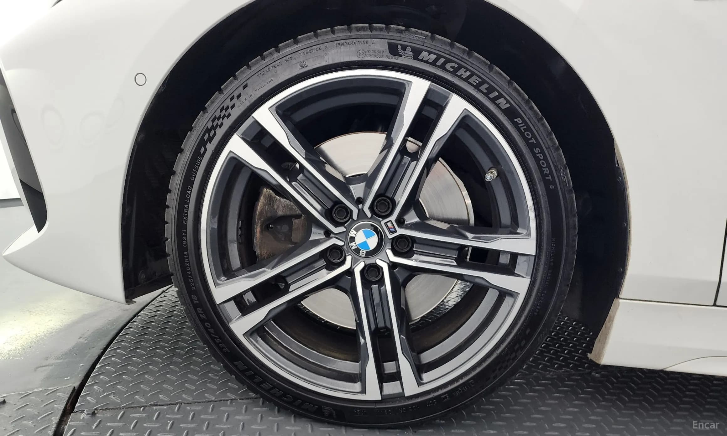 1 Series (F40)